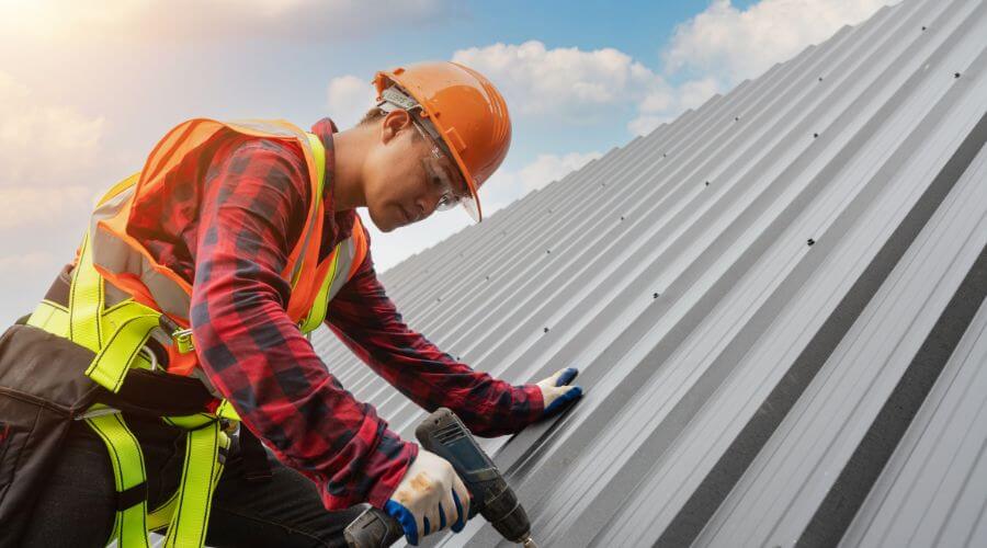 Professional Emergency Roof Repairs services in Glover, VT